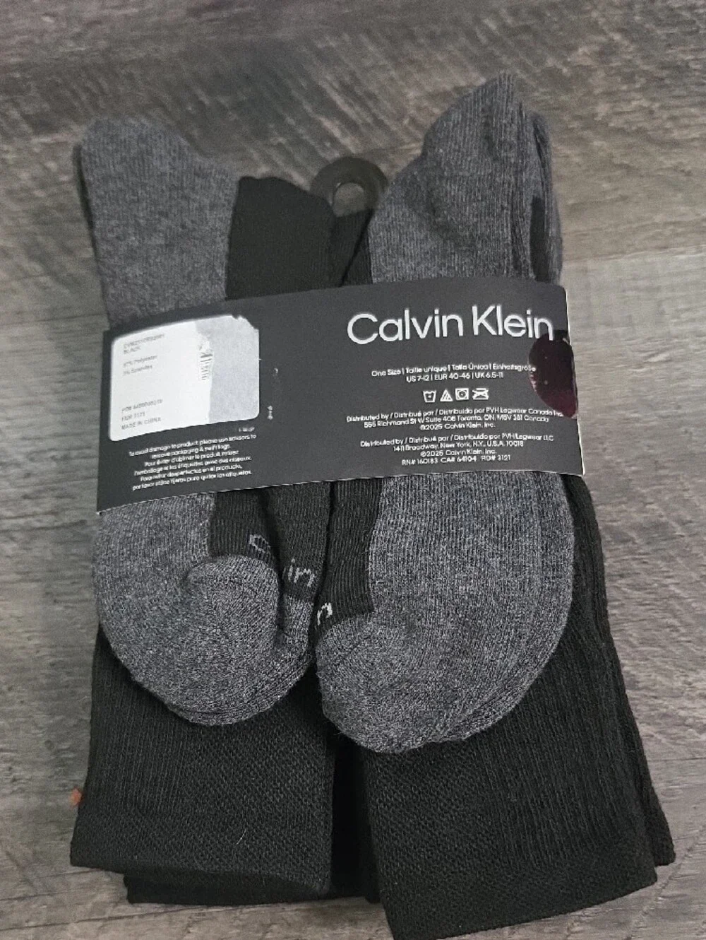 Calvin Klein soft cushioned